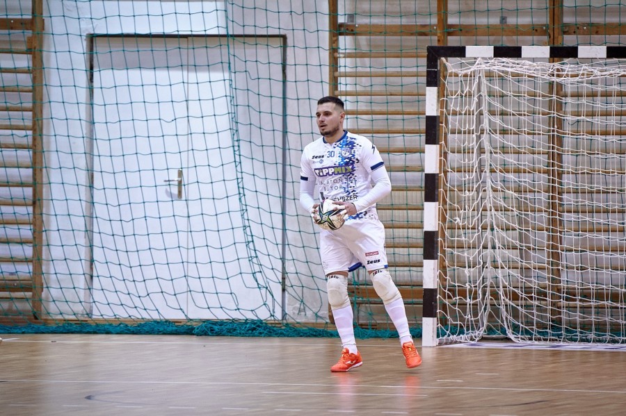 A veszprémi futsalosok mindent megtettek a bravúr érdekében, de pont nélkül maradtak (archív fotó)